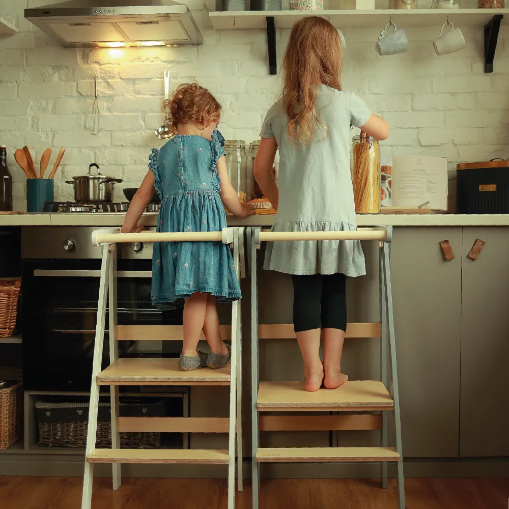 Foldable learning kitchen tower Grey